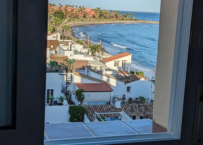 Seaside View Εστεπόνα